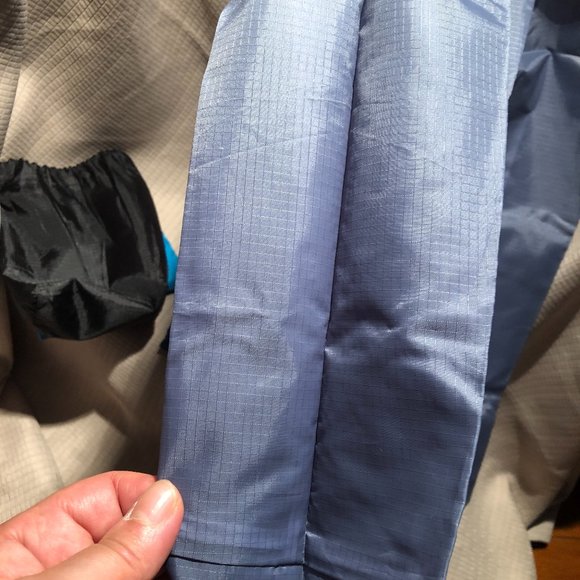 BeeGreen Reusable set of FOUR bags for shopping - Picture 5 of 9